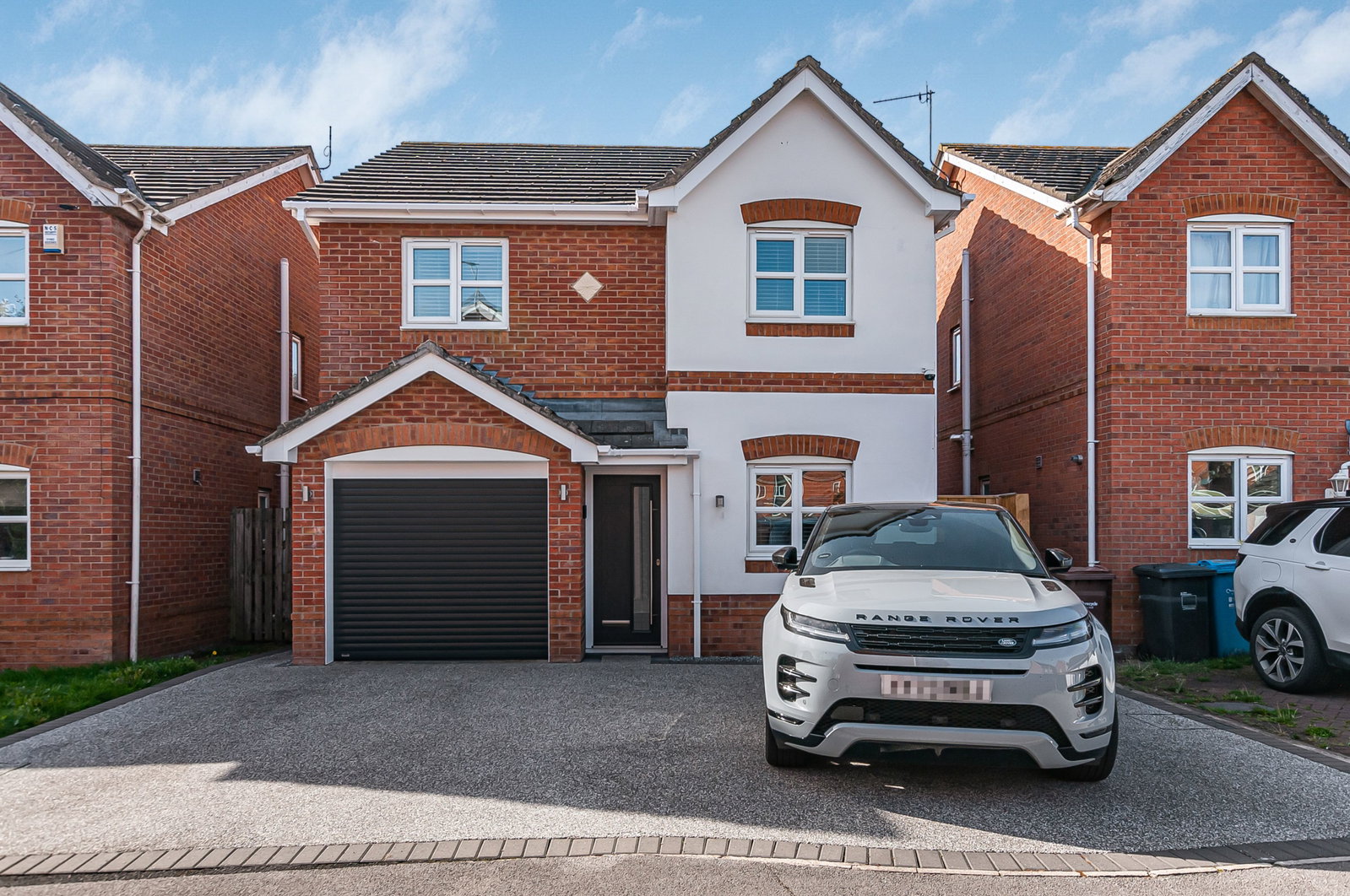 Detached House for sale in Hull, Thistlewood Court, Castle Grange, Hull, East Riding of Yorkshire, HU7 4JS