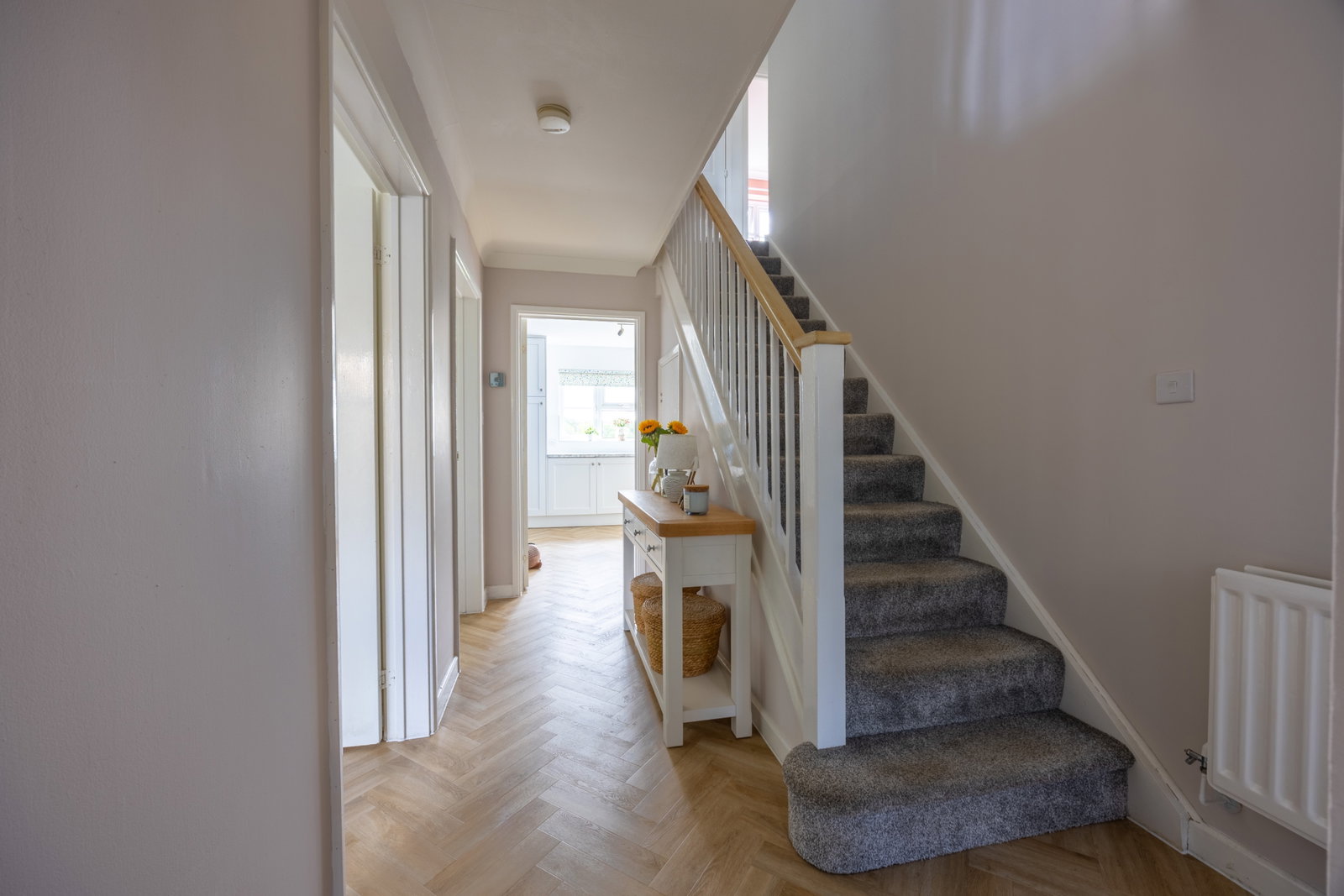 Detached House for sale in Bristol, Greyfield Common, High Littleton, Bristol, BS39 6YL, 1389 m²