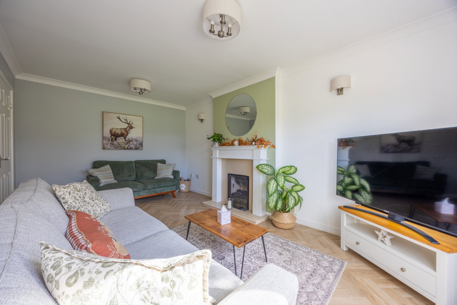 Detached House for sale in Bristol, Greyfield Common, High Littleton, Bristol, BS39 6YL, 1389 m²