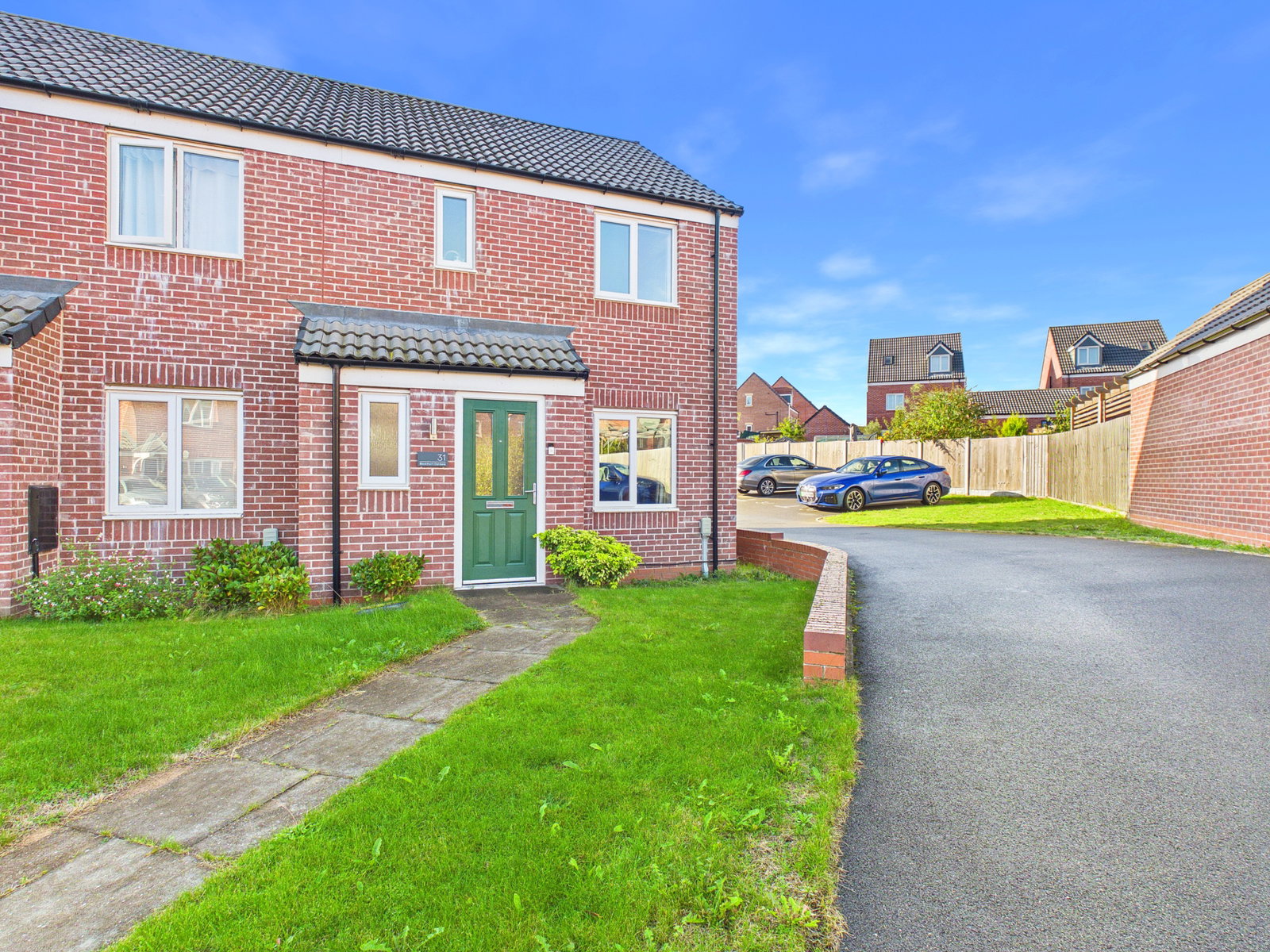 End Of Terrace House for sale in Clipstone, Blackthorn Gardens , Clipstone, Nottinghamshire, NG21 9HQ