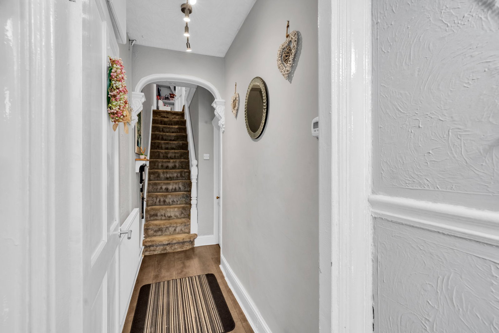 Terraced House for sale in Pontypool, Wainfelin Avenue, Pontypool, NP4 6DQ