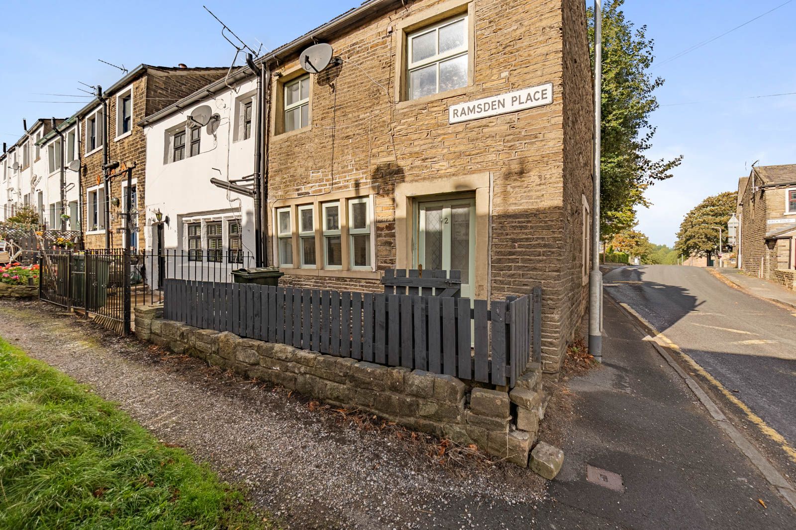 Cottage for sale in Bradford, Ramsden Place, Clayton