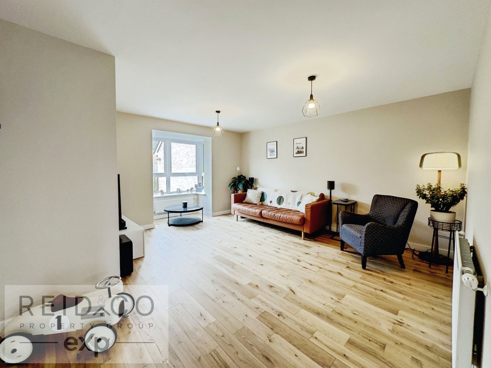 Detached House for sale in Preston, Greenfinch Avenue, Cottam, Preston, PR4 0PF, 1529 m²