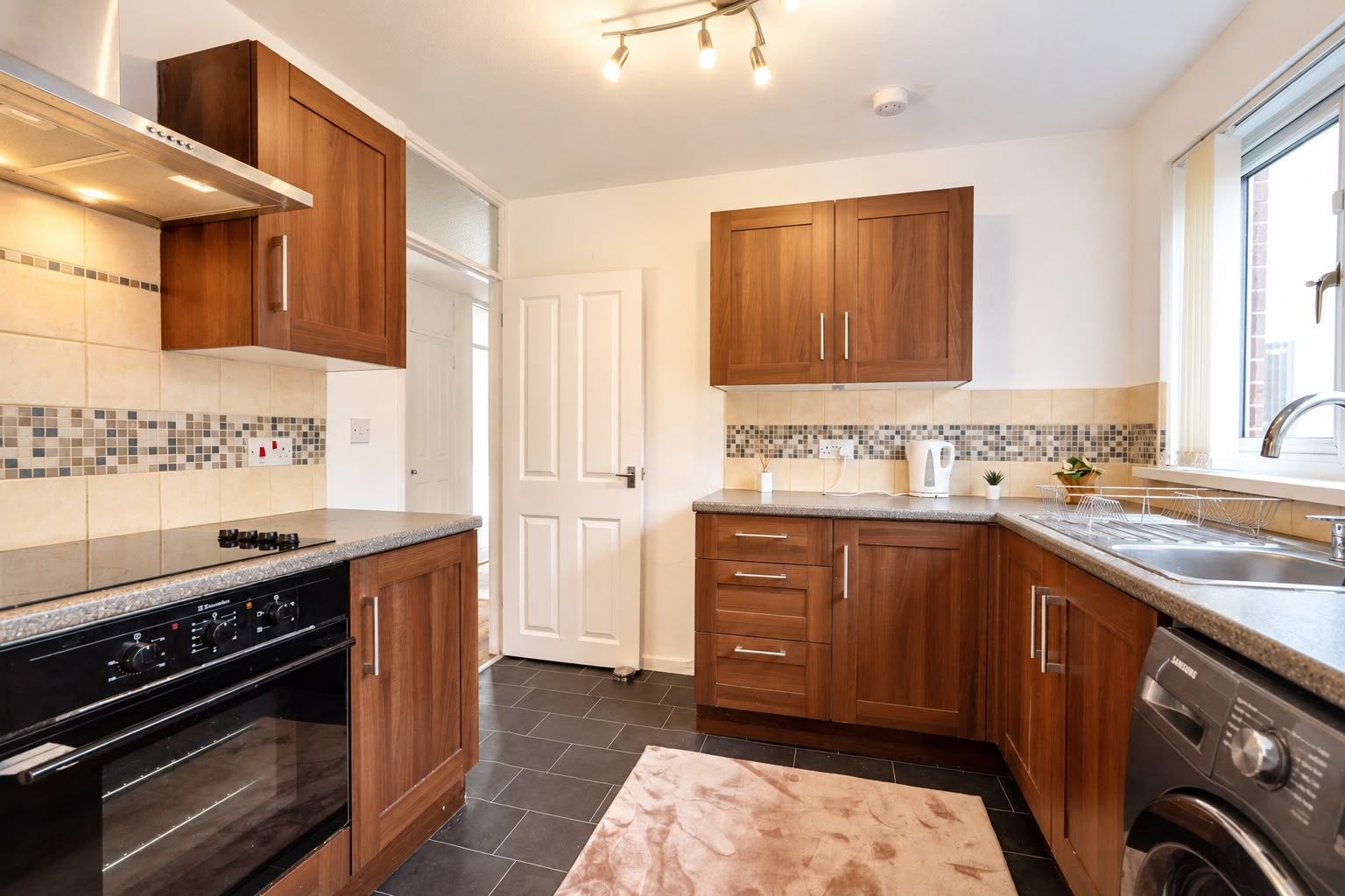 Flat for sale in Whitehaven, Peter Street, Whitehaven, CA28 7PR, 726 m²