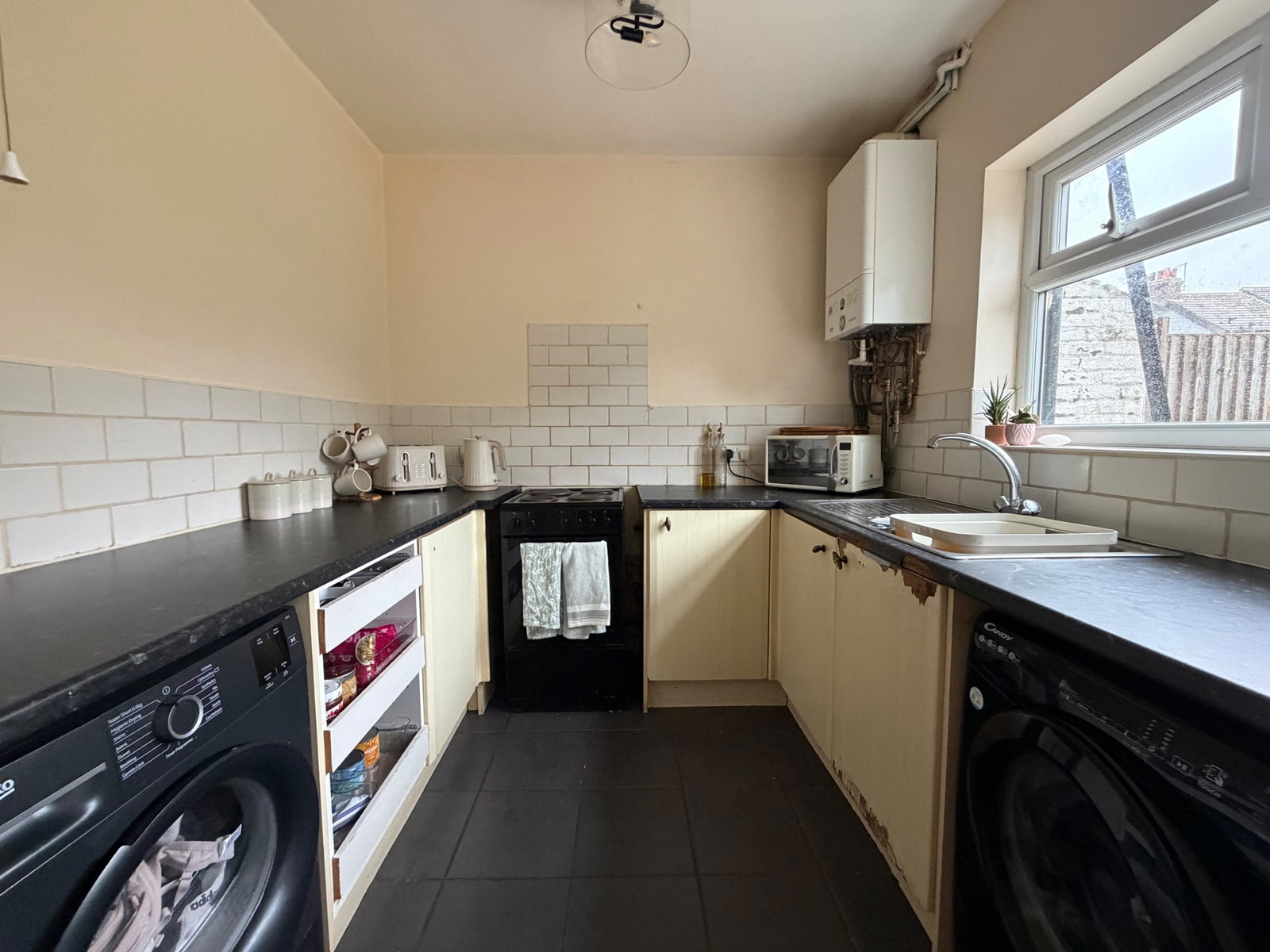 Terraced House for sale in Ramsgate, Hereson Road, Ramsgate, CT11 7ET