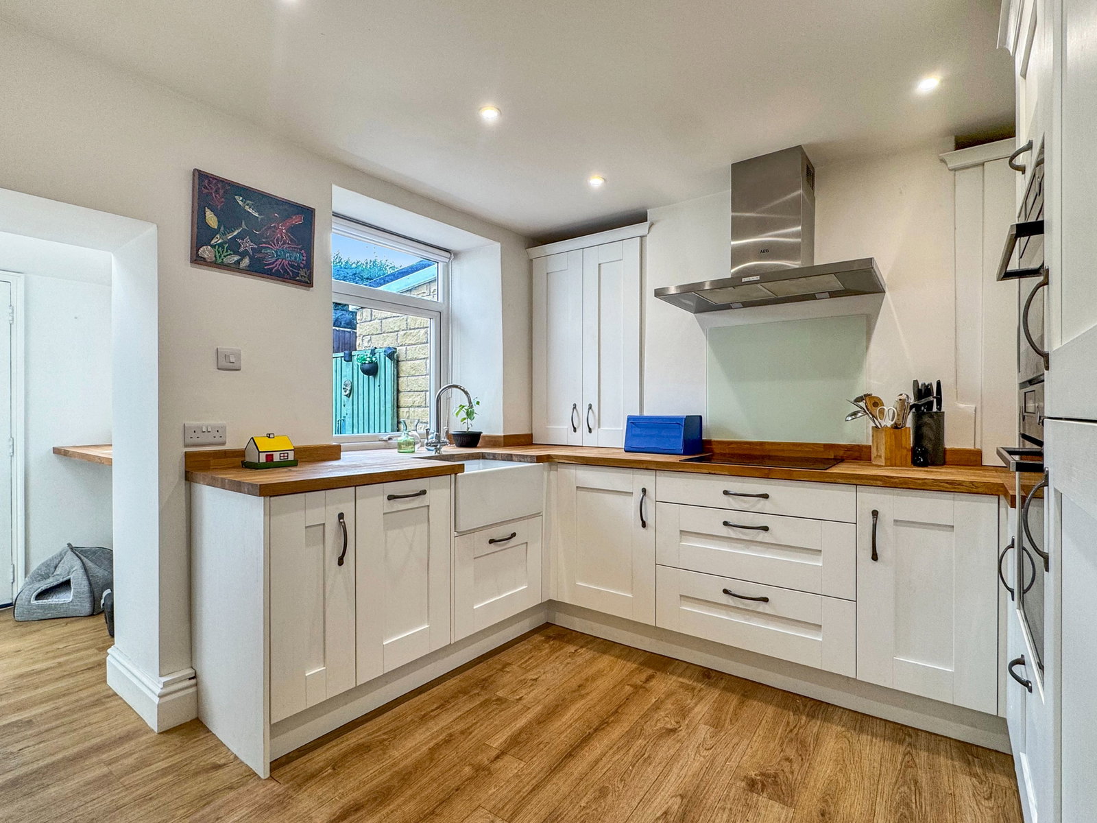 Terraced House for sale in Stockport, Compstall Road, Marple Bridge, Stockport SK6, 890 m²