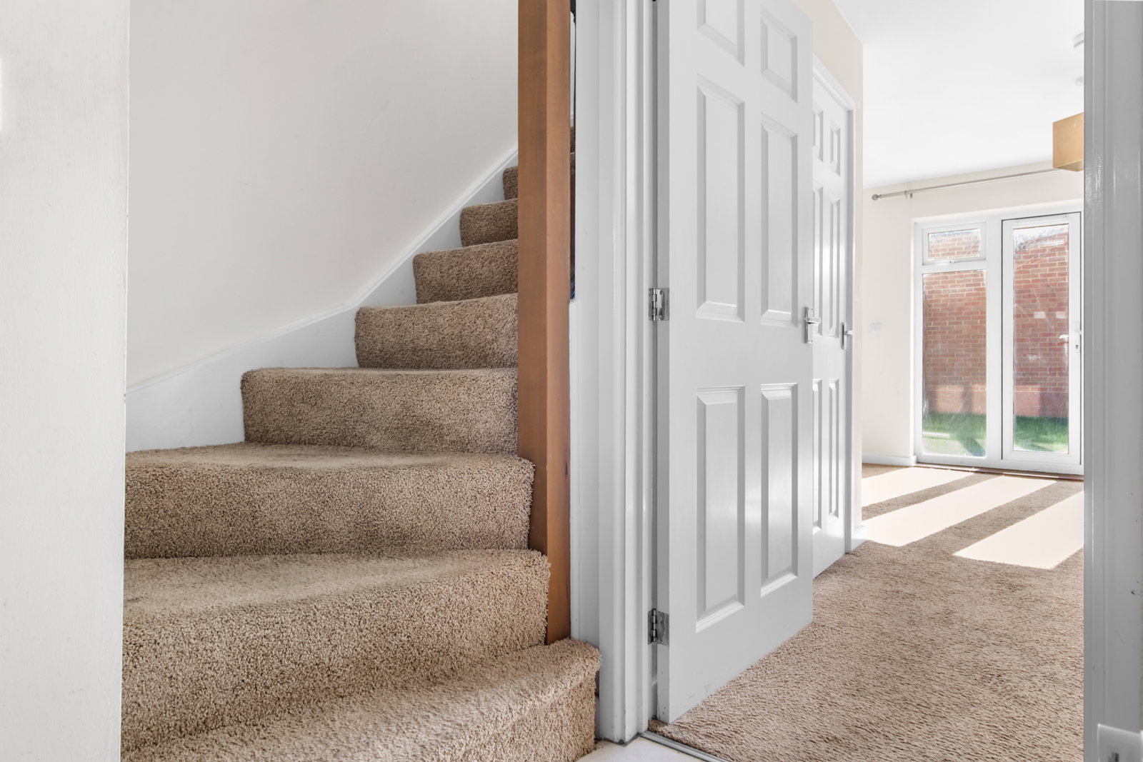 End Of Terrace House for sale in Swindon, Fenby Place, Swindon, SN25 2NG