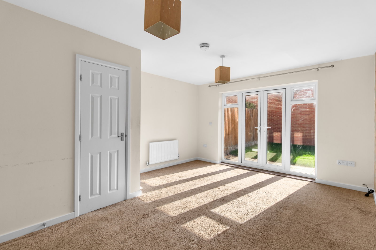 End Of Terrace House for sale in Swindon, Fenby Place, Swindon, SN25 2NG