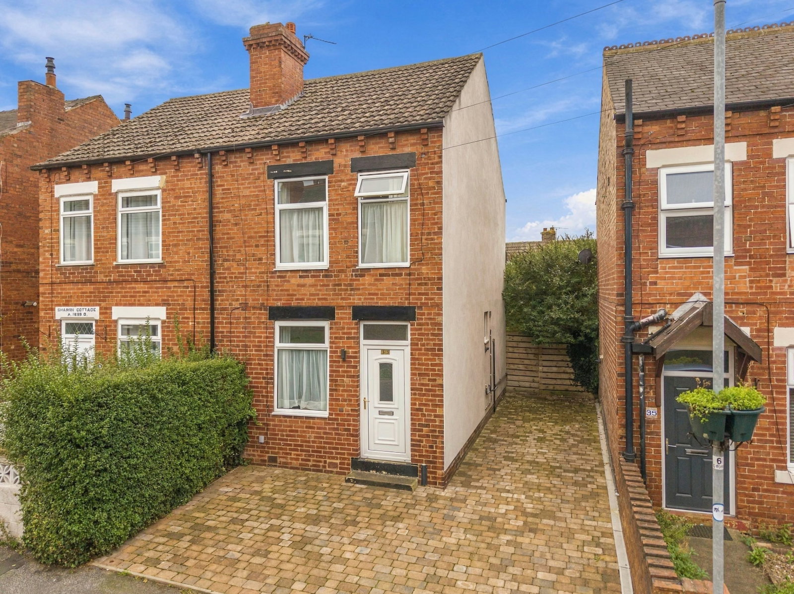 Semi Detached House for sale in Leeds, Coupland Road, Garforth, Leeds, LS25 1AD