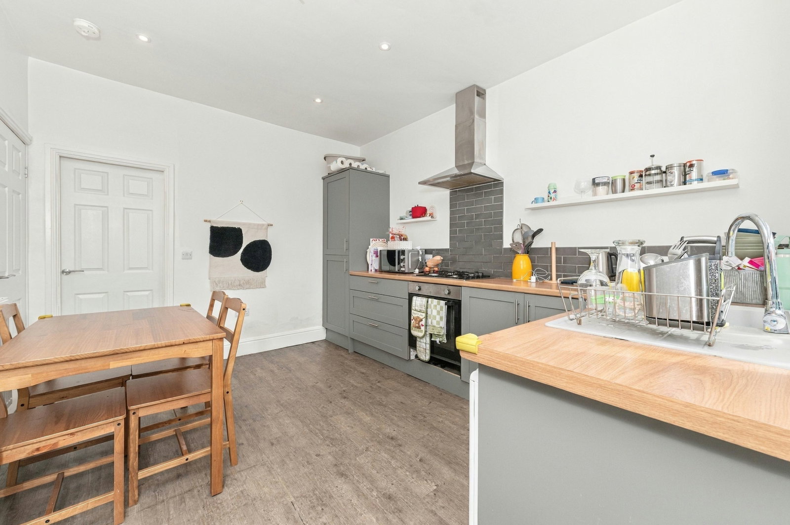 Semi Detached House for sale in Leeds, Coupland Road, Garforth, Leeds, LS25 1AD