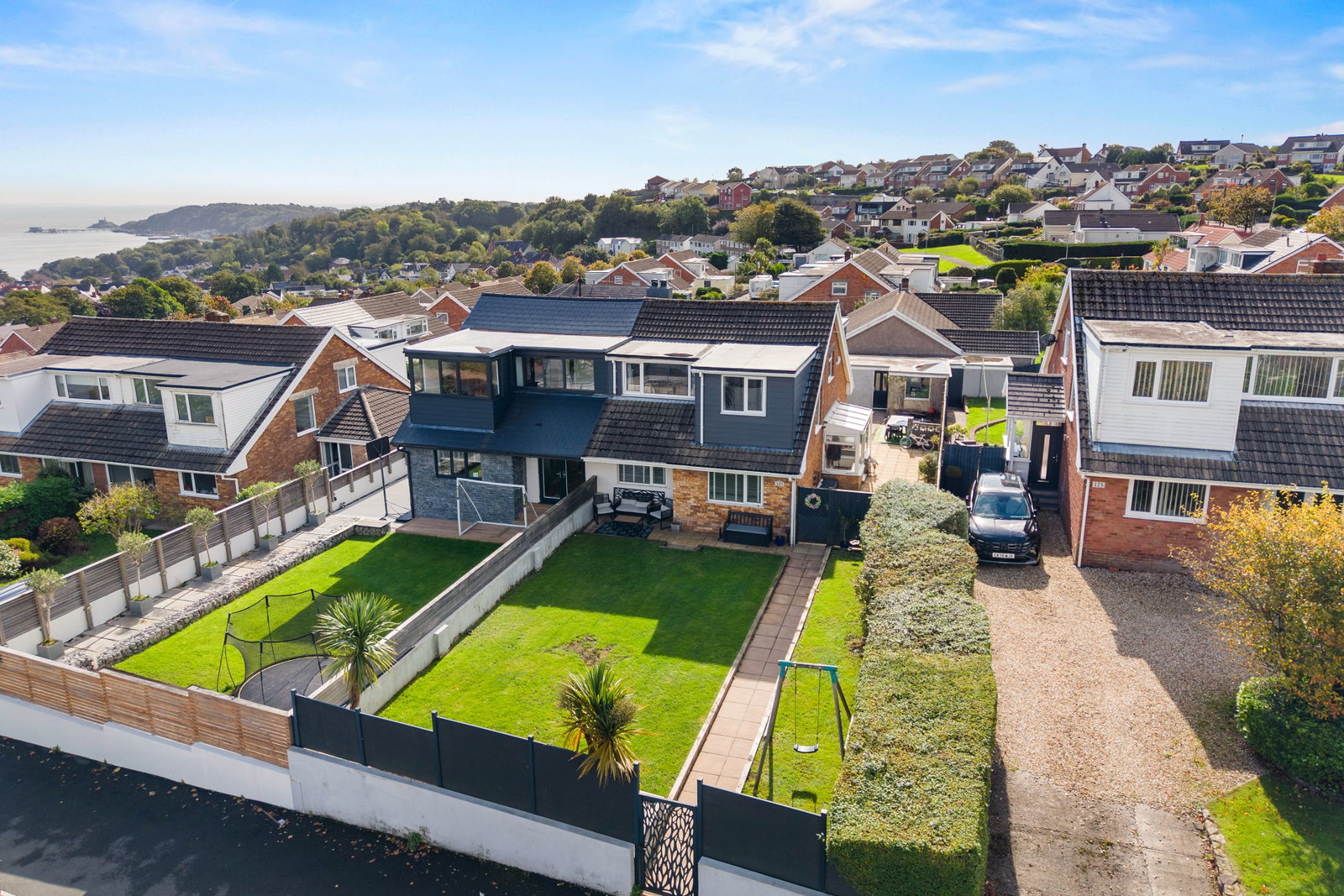 Semi Detached House for sale in Swansea, West Cross Lane, West Cross, Swansea, SA3 5NG, 1332 m²