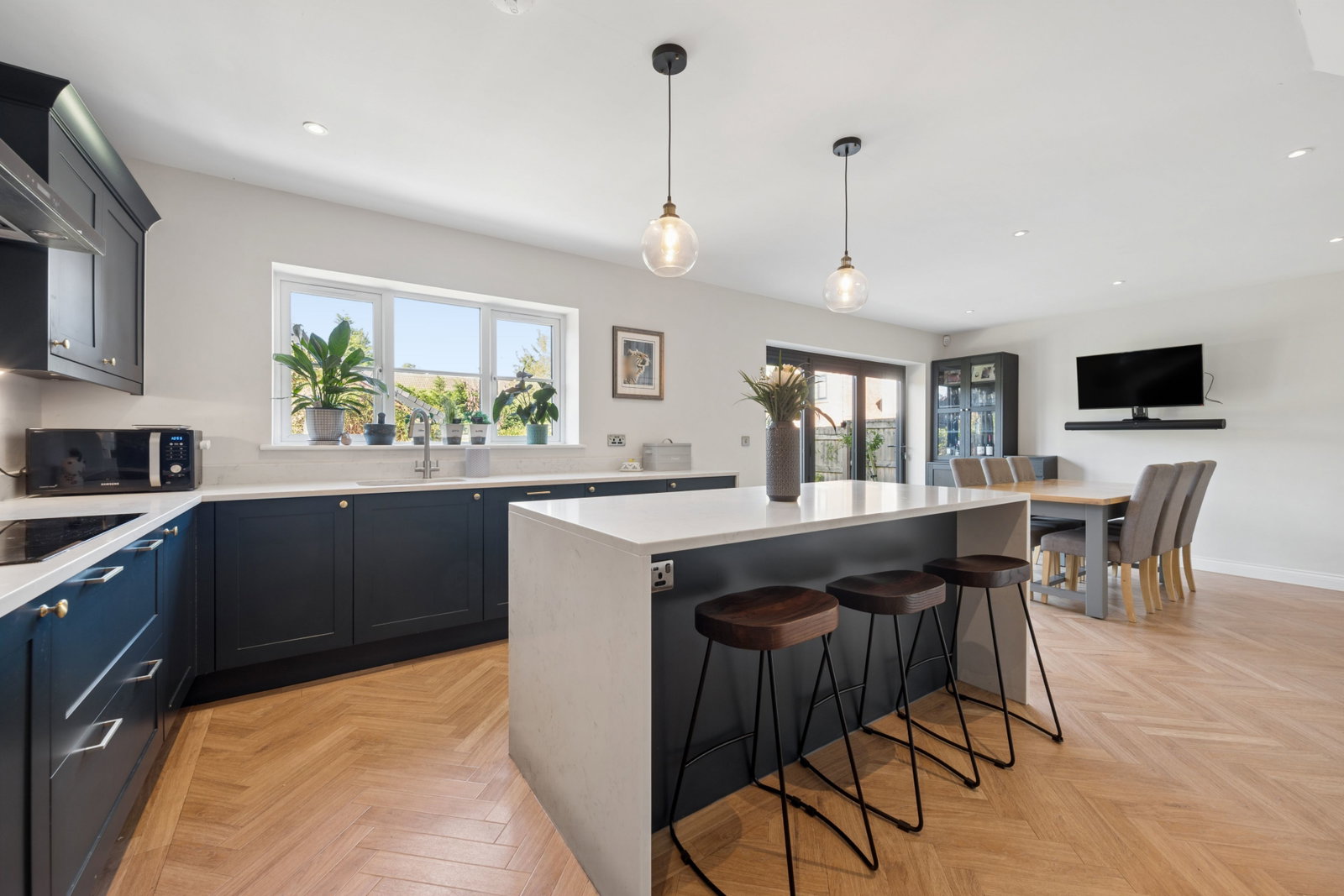 Detached House for sale in Wirral, Alexander Close, Pensby, CH61