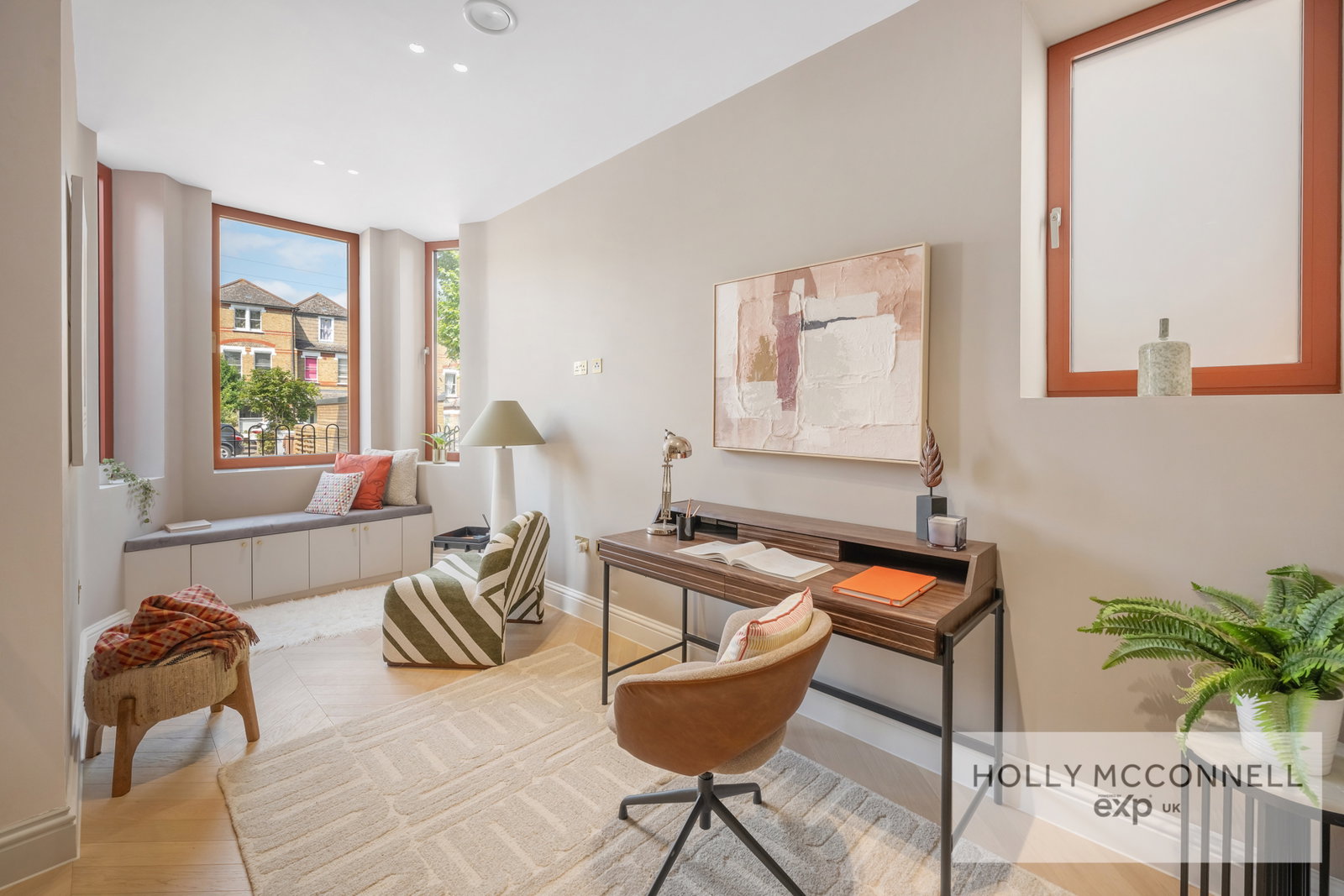 End Of Terrace House for sale in London, Church Rise, Forest Hill, SE23, 2335 m²
