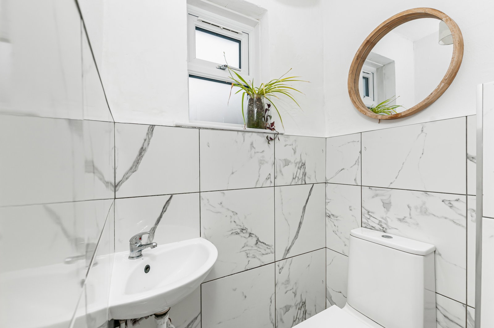 Terraced House for sale in Beverley, Elm Croft Walkington HU17 8RS