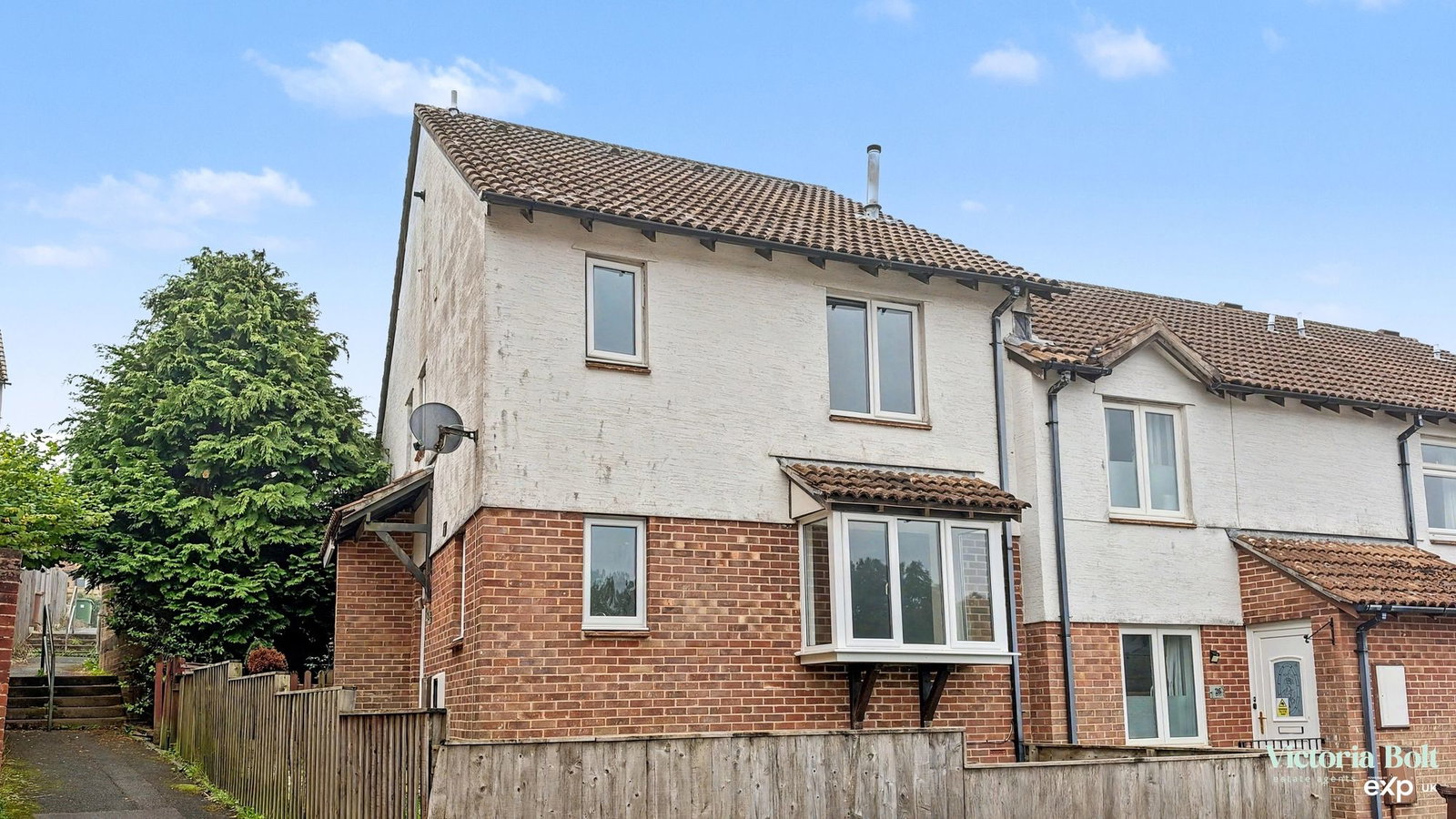 End Of Terrace House for sale in Plymouth, Slade Close, Staddiscombe, 458 m²