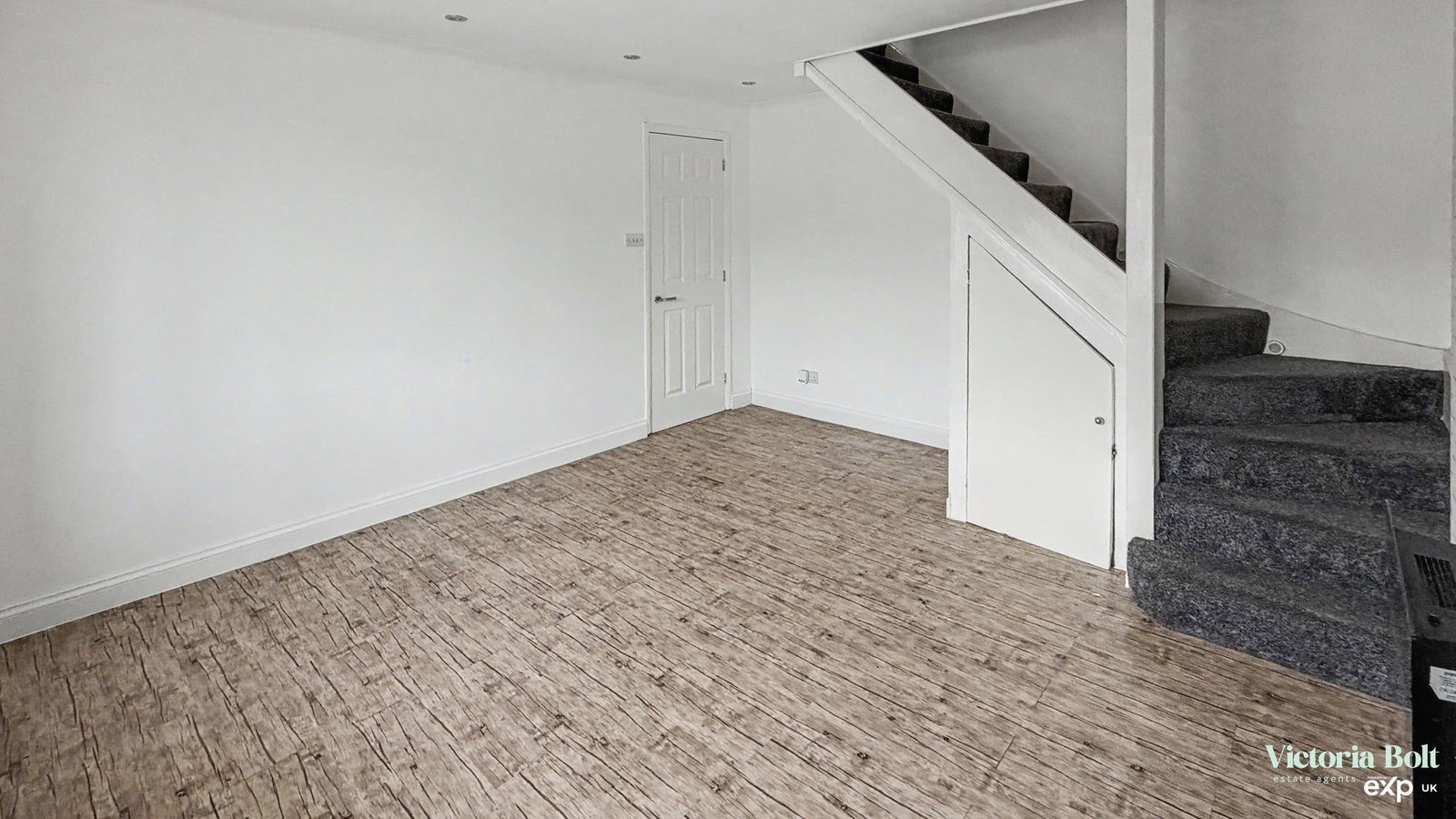 End Of Terrace House for sale in Plymouth, Slade Close, Staddiscombe, 458 m²