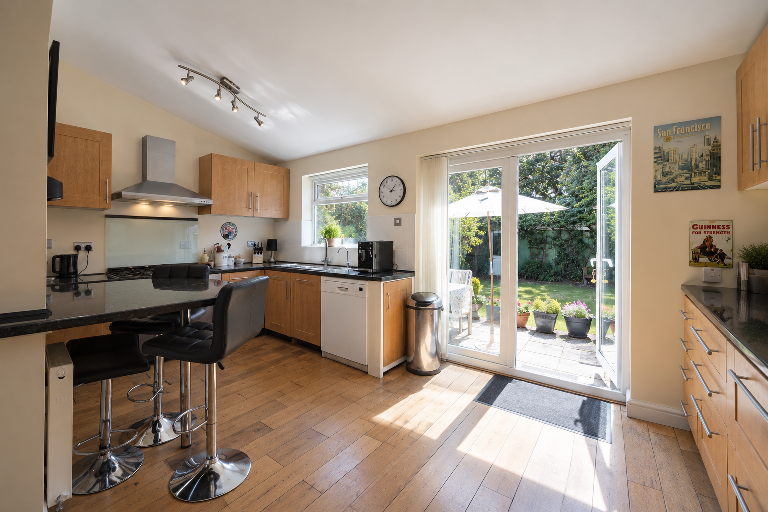 Detached House for sale in Birmingham, Trevanie Avenue, Quinton, Birmingham, B32 1EX
