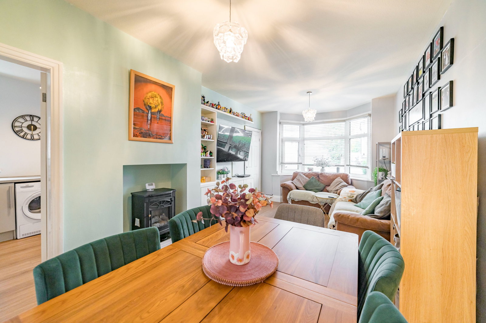 Semi Detached House for sale in Bury, Weythorne Drive, Bury, 917 m²