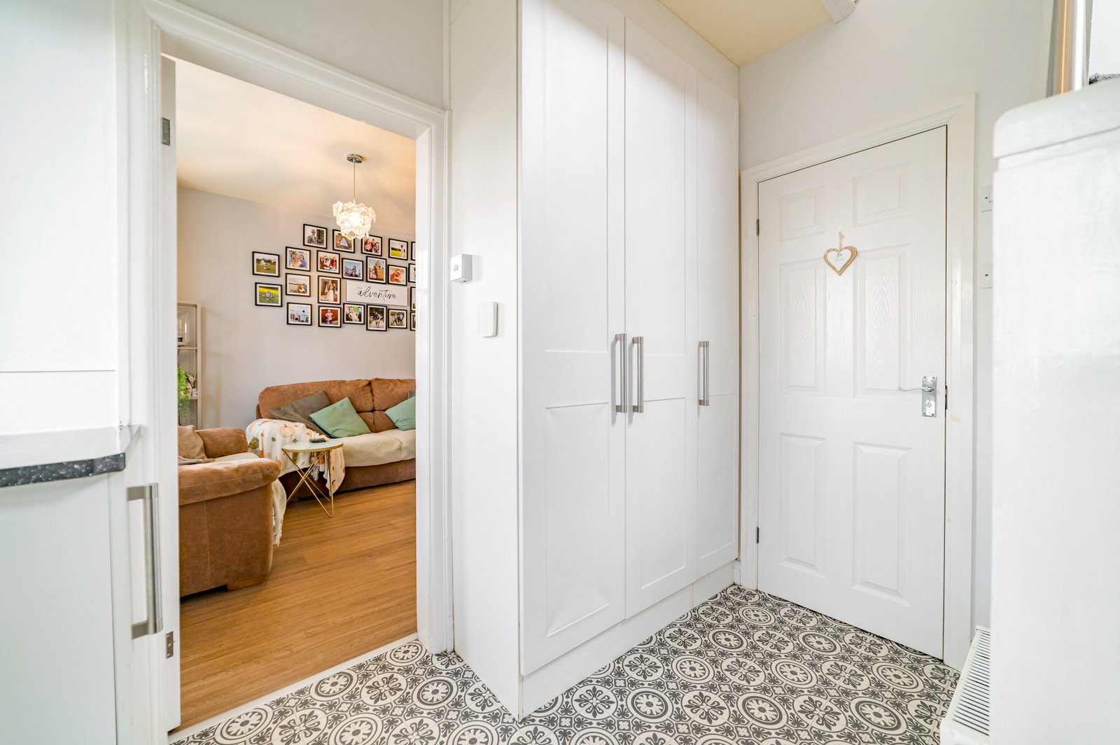 Semi Detached House for sale in Bury, Weythorne Drive, Bury, 917 m²