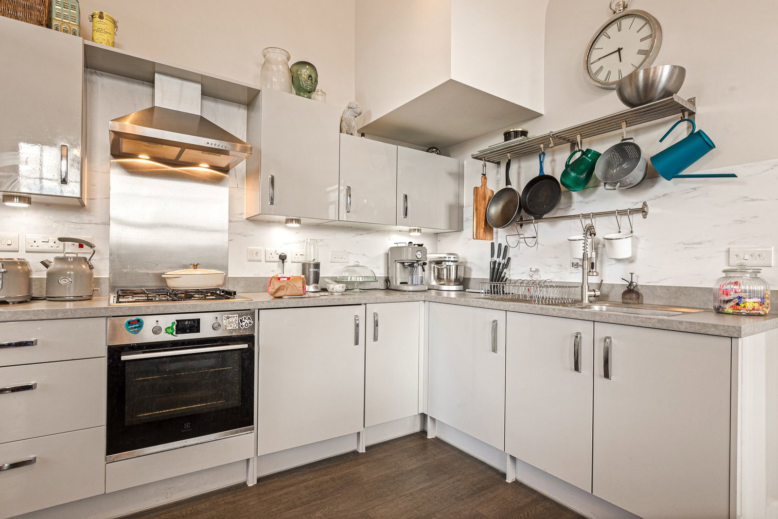 Semi Detached House for sale in Leicester, Elmdon Drive, Humberstone, LE5 0BN