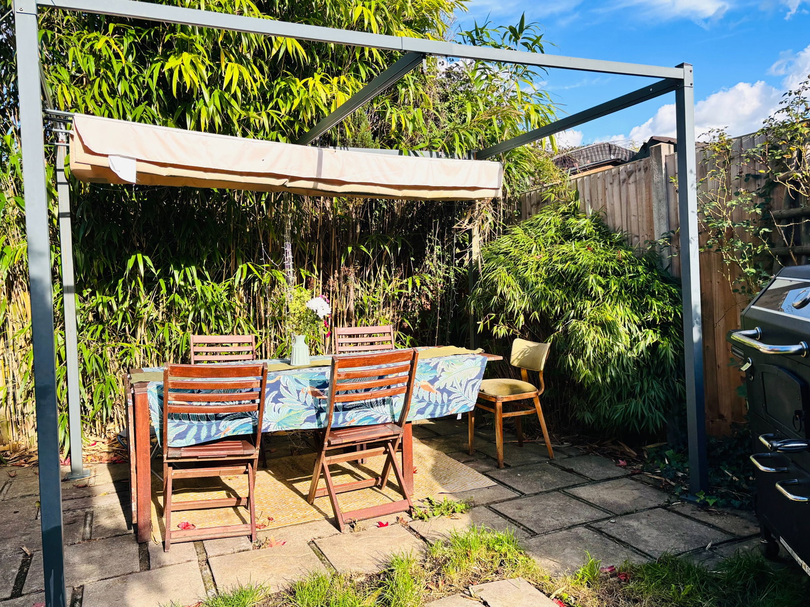 Semi Detached House for sale in Ashford, Royds Road, Willesborough, Ashford, TN24 0DP