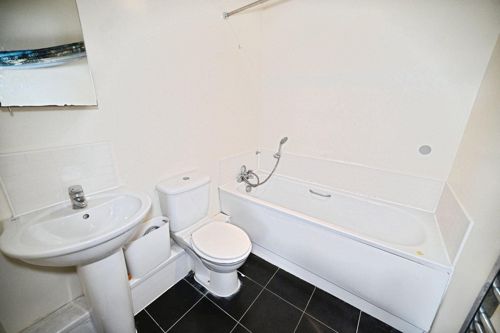 Flat for sale in Greenhithe, North Star Boulevard, Greenhithe, DA9 9UH