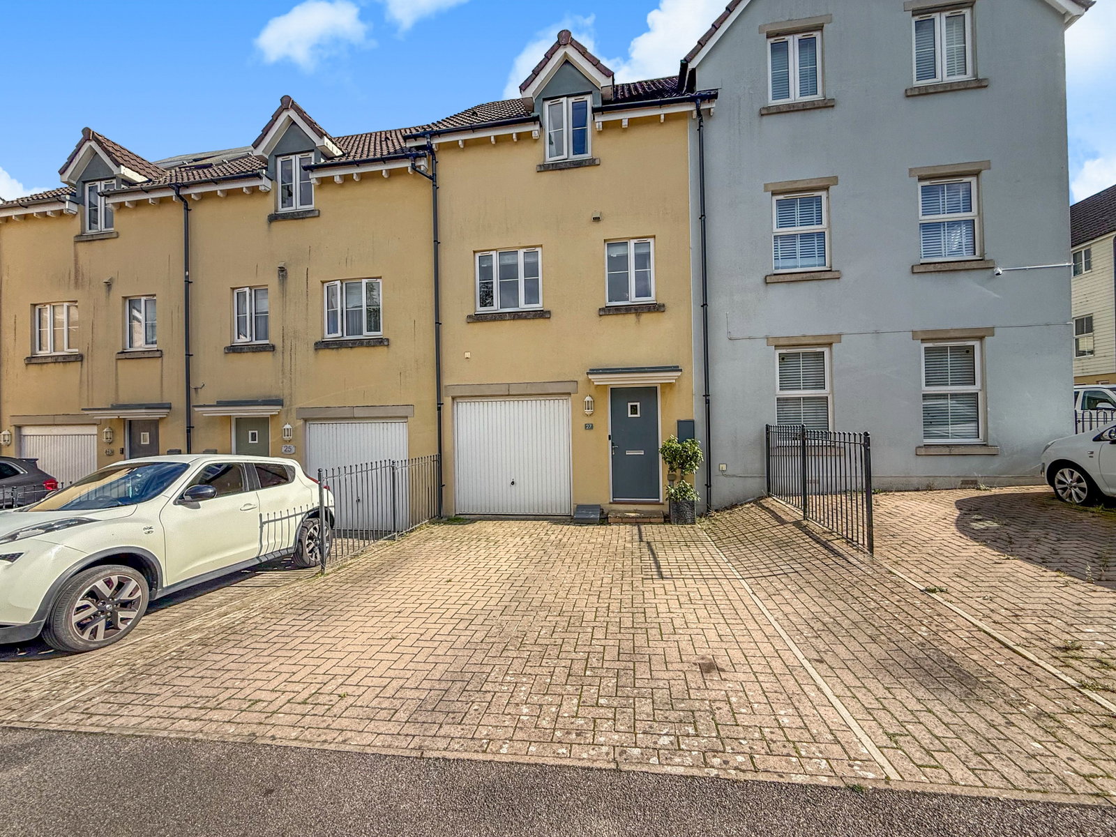 Terraced House for sale in Barnstaple, Sampsons Plantation, Fremington, Barnstaple, North Devon, 1257 m²