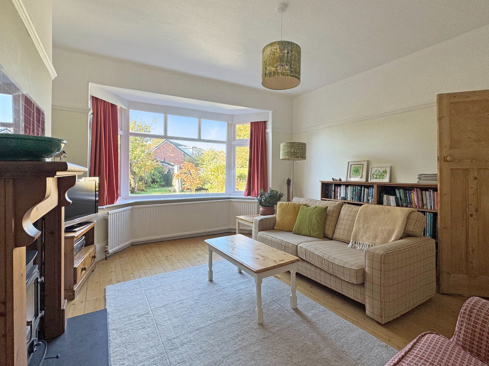 Semi Detached House for sale in Stockport, Ley Hey Road, Marple, Stockport SK6, 1325 m²