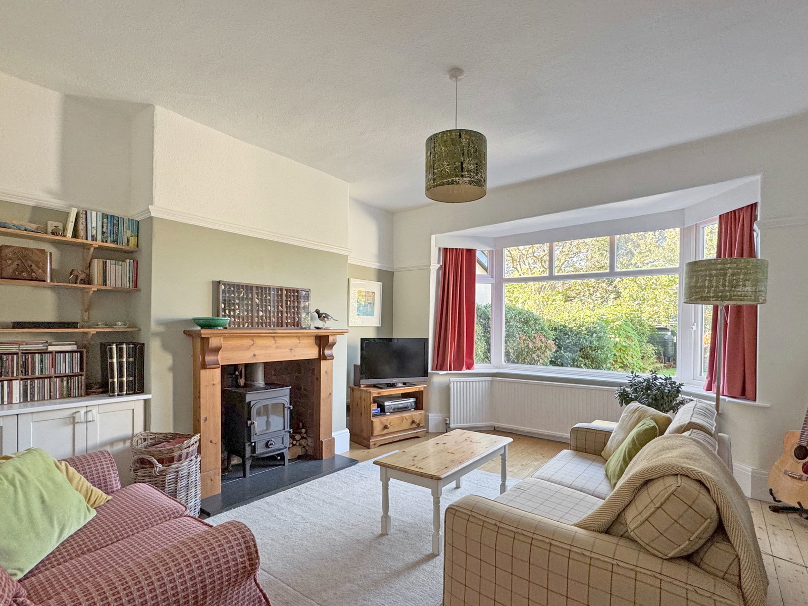 Semi Detached House for sale in Stockport, Ley Hey Road, Marple, Stockport SK6, 1325 m²