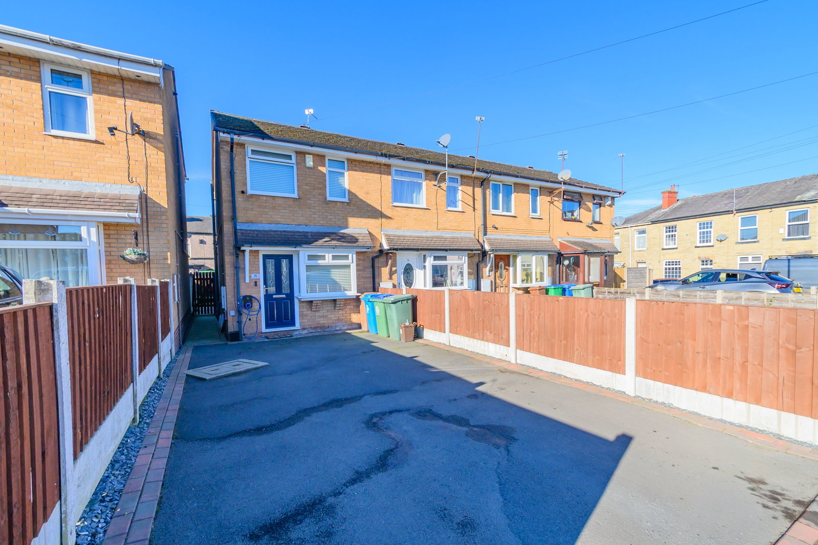 Semi Detached House for sale in Heywood, Lock Close, Heywood