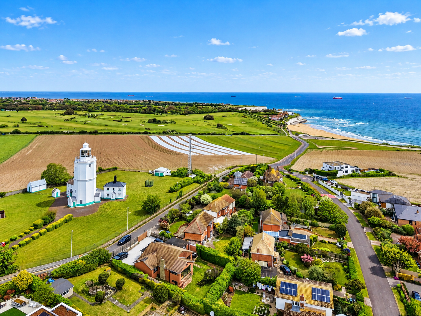 Detached House for sale in Broadstairs, North Foreland Road, Broadstairs, CT10 3NN, 2637 m²