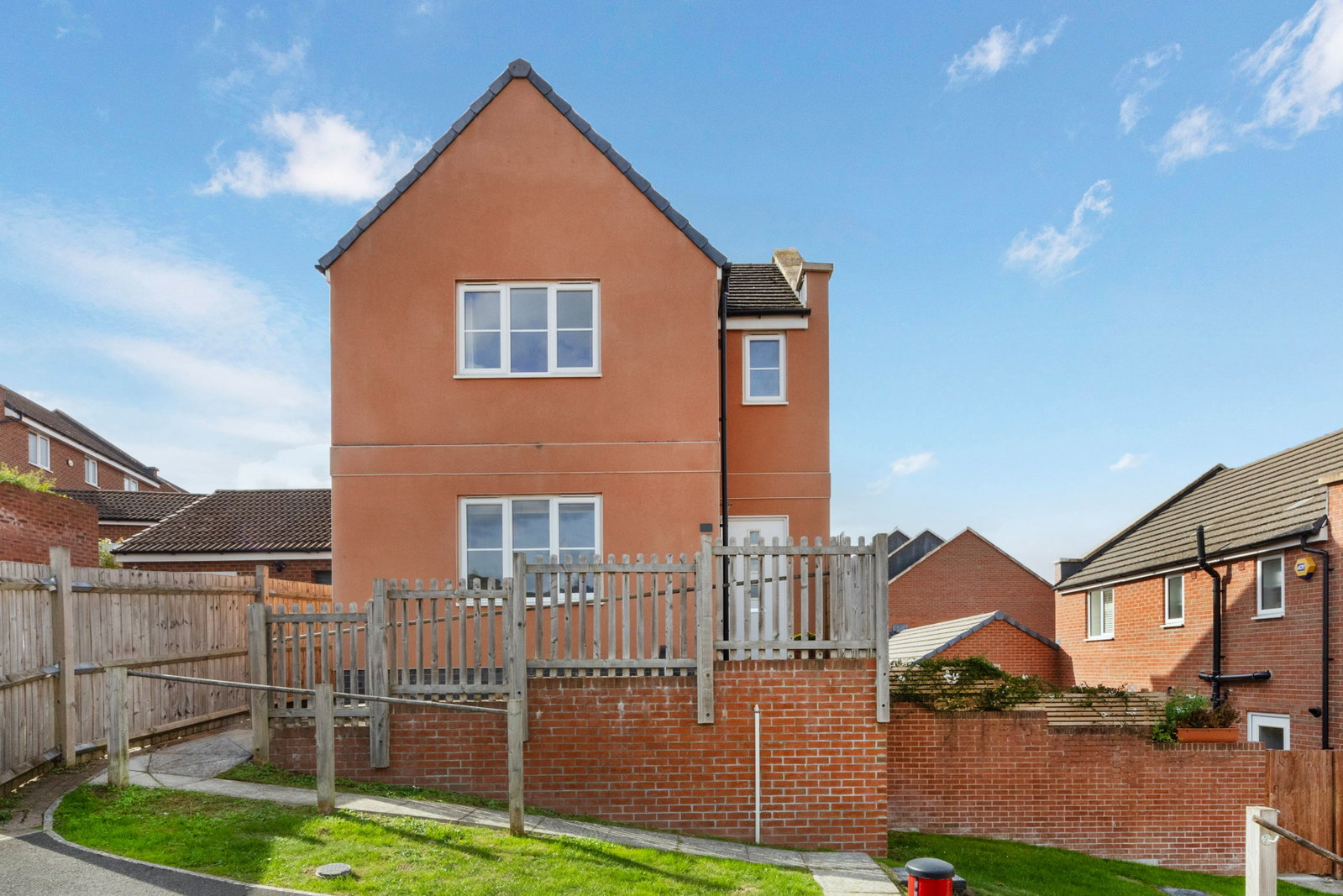 Detached House for sale in Cheltenham, Fairford Road, Cheltenham, GL52 5FN