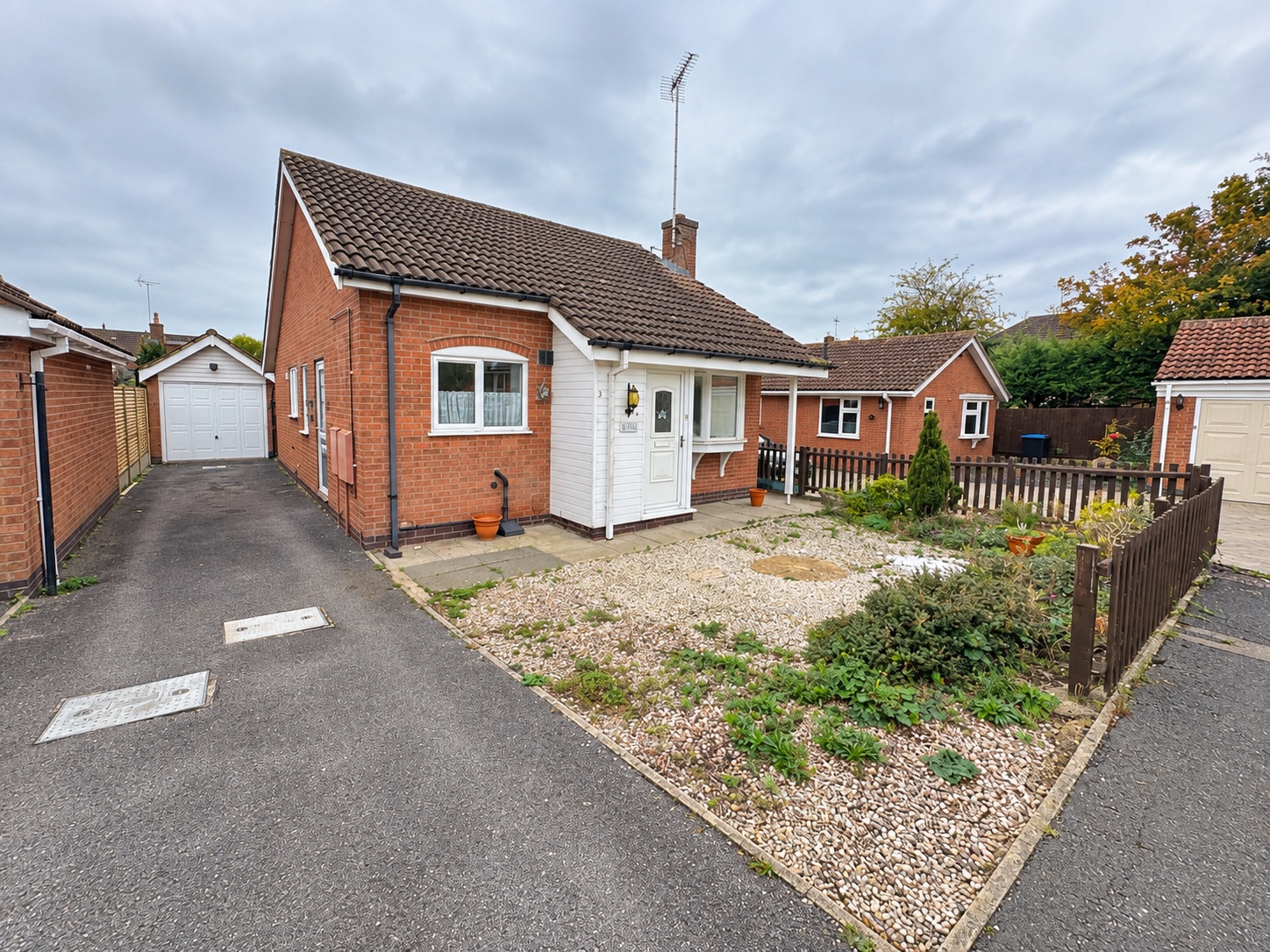 Bungalow for sale in Leicester, Padgate Close, Scraptoft, Leicester, LE7 9UL