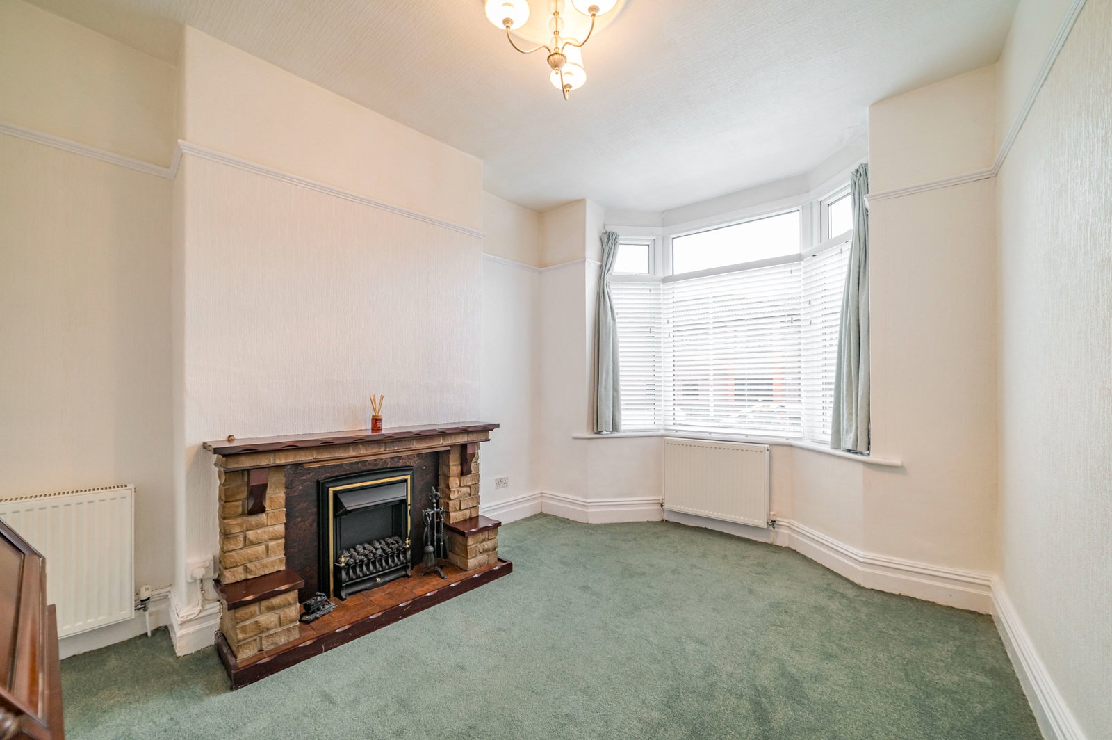 Terraced House for sale in Heywood, Rochdale Road East, Heywood, 818 m²