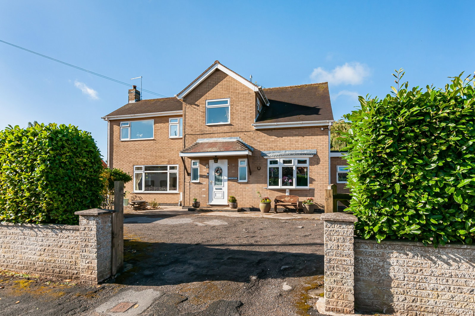 Detached House for sale in Hull, Main Street, Long Riston, Hull, HU11 5JF