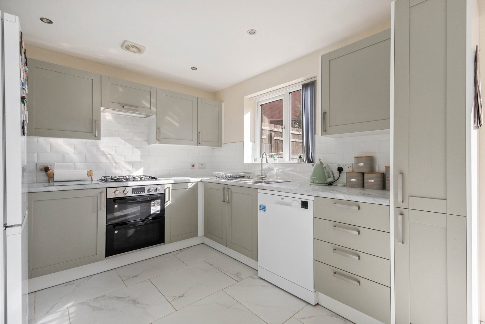 Detached House for sale in Knottingley, Pineberry Way, Knottingley, 958 m²