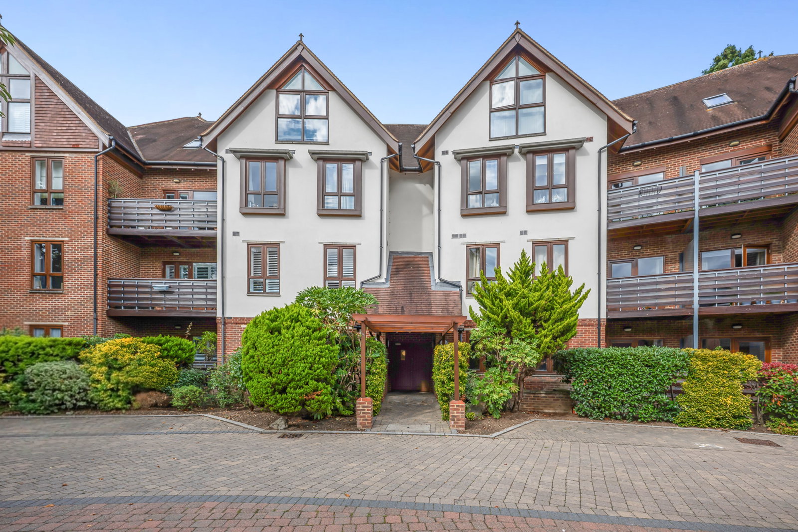 Apartment for sale in Hertford, Ashbourne Gardens, Hertford, SG13 8BQ