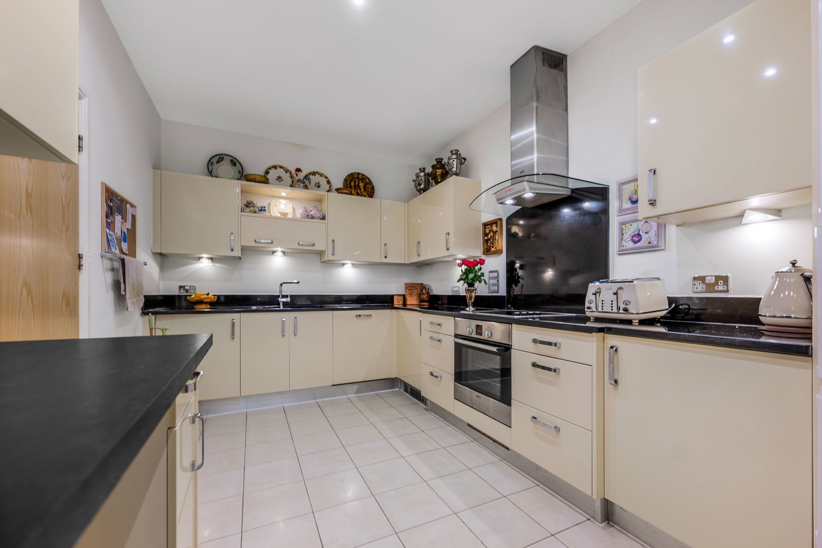 Apartment for sale in Hertford, Ashbourne Gardens, Hertford, SG13 8BQ