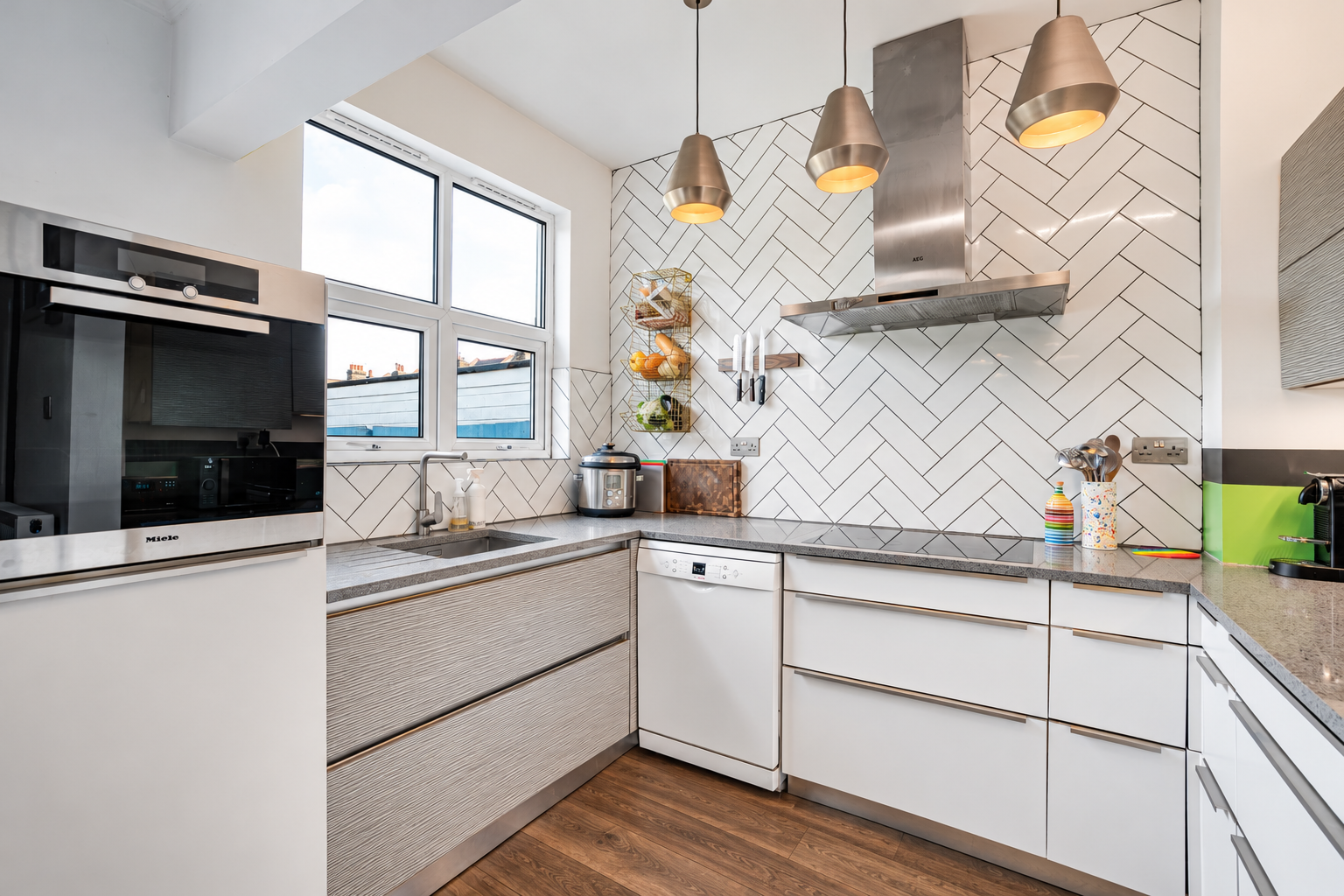 End Of Terrace House for sale in London, Tremaine Road, Anerley, SE20, 1146 m²
