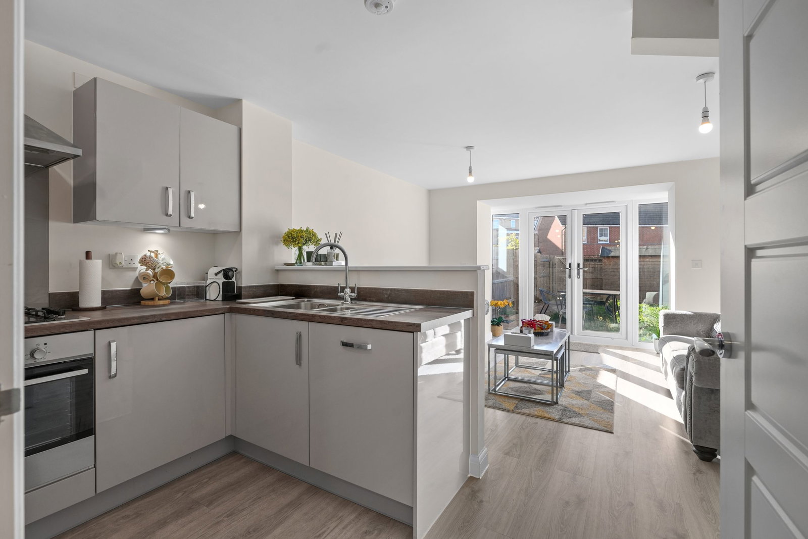 Semi Detached House for sale in Milton Keynes, Fen Street, Brooklands, Milton Keynes, MK10 7JJ, 1194 m²