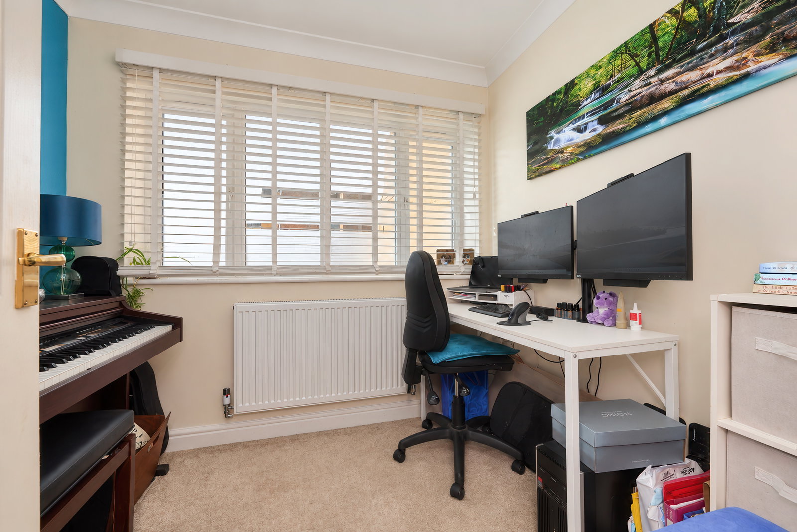 Detached House for sale in Huntingdon, Pitfield Close, Fenstanton, Huntingdon, PE28 9FE, 1129 m²