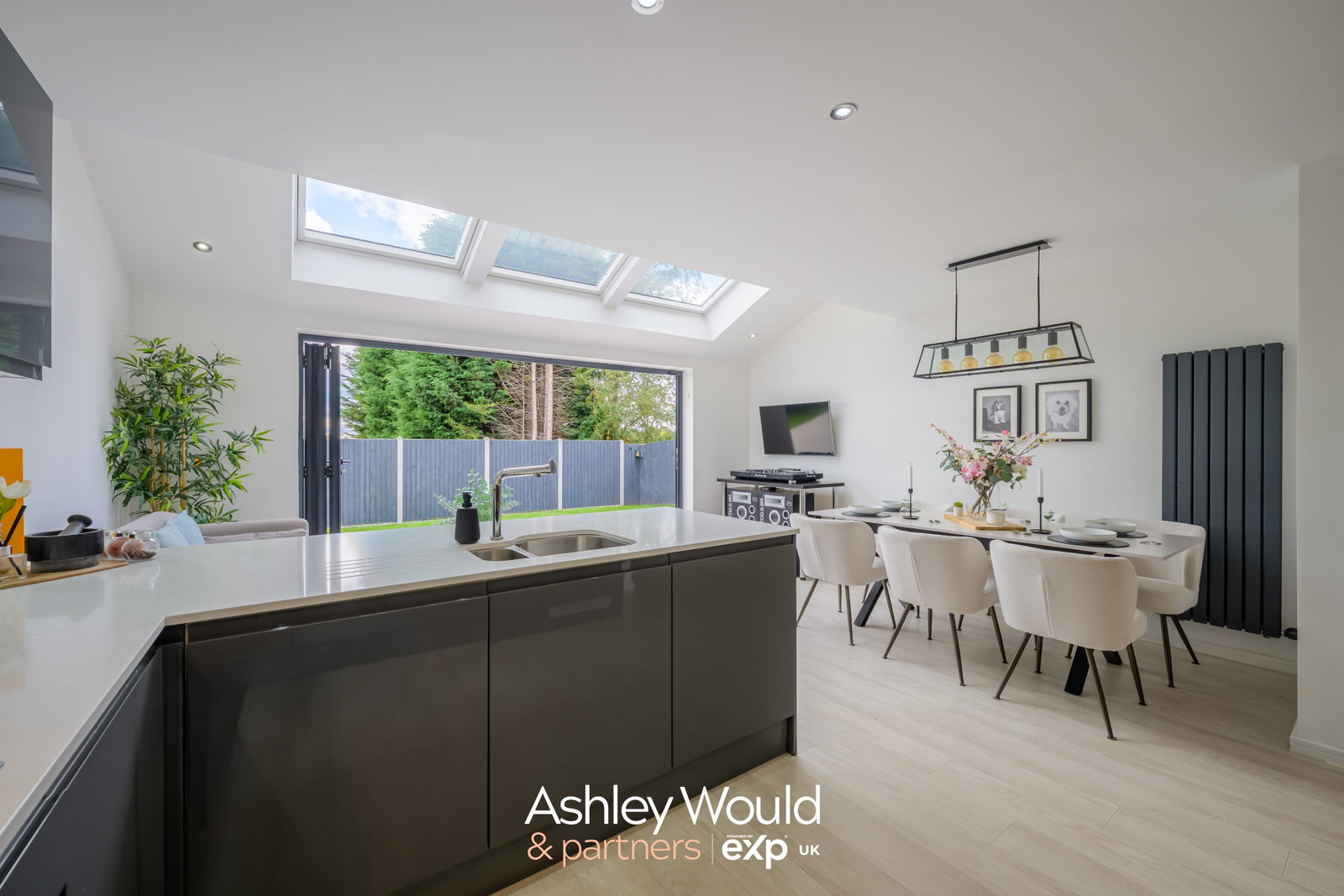 Detached House for sale in Cradley Heath, Denby Way, Cradley Heath, B64 5RF