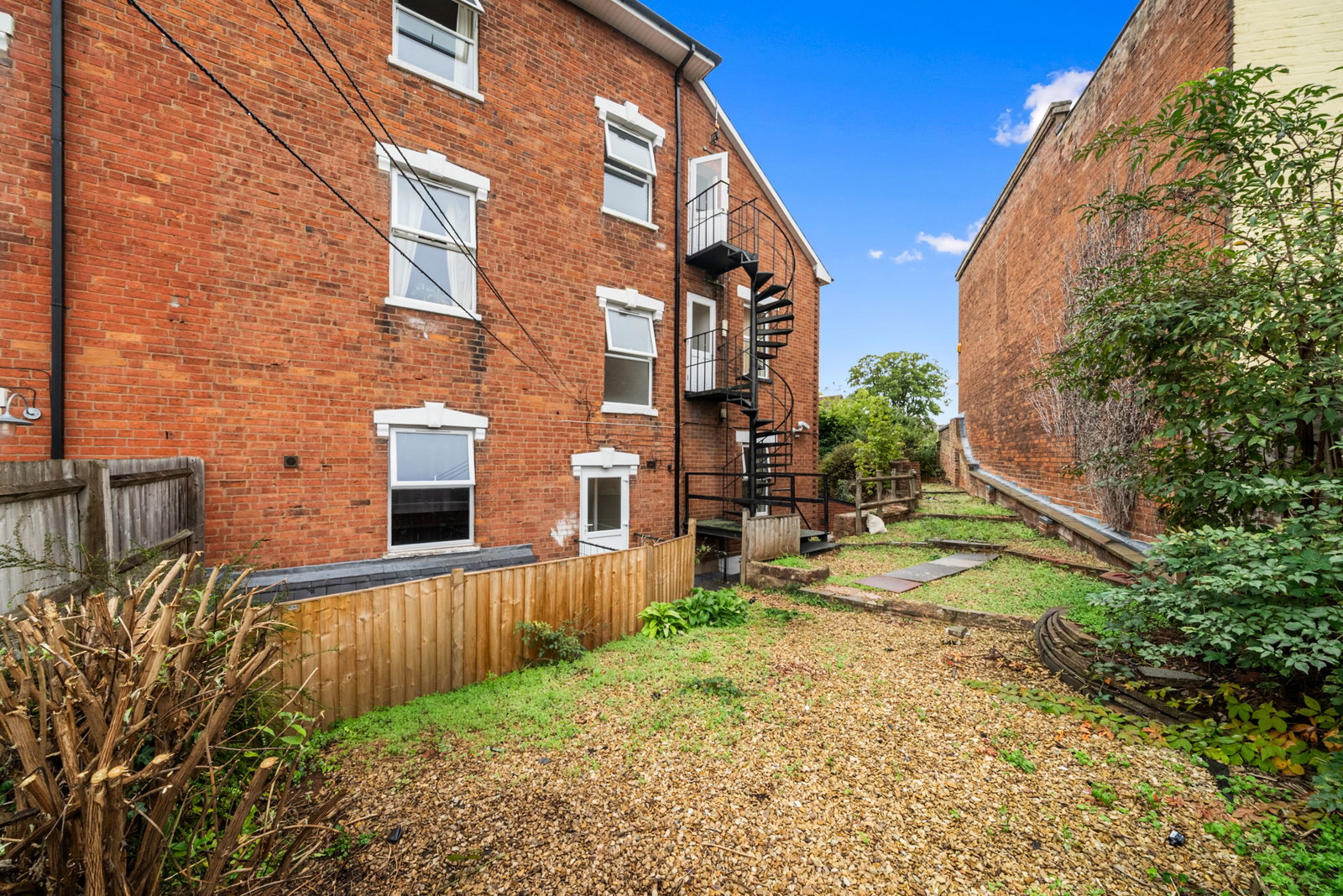 Semi Detached House for sale in Worcester, Bath Road, Worcester, WR5 3EW