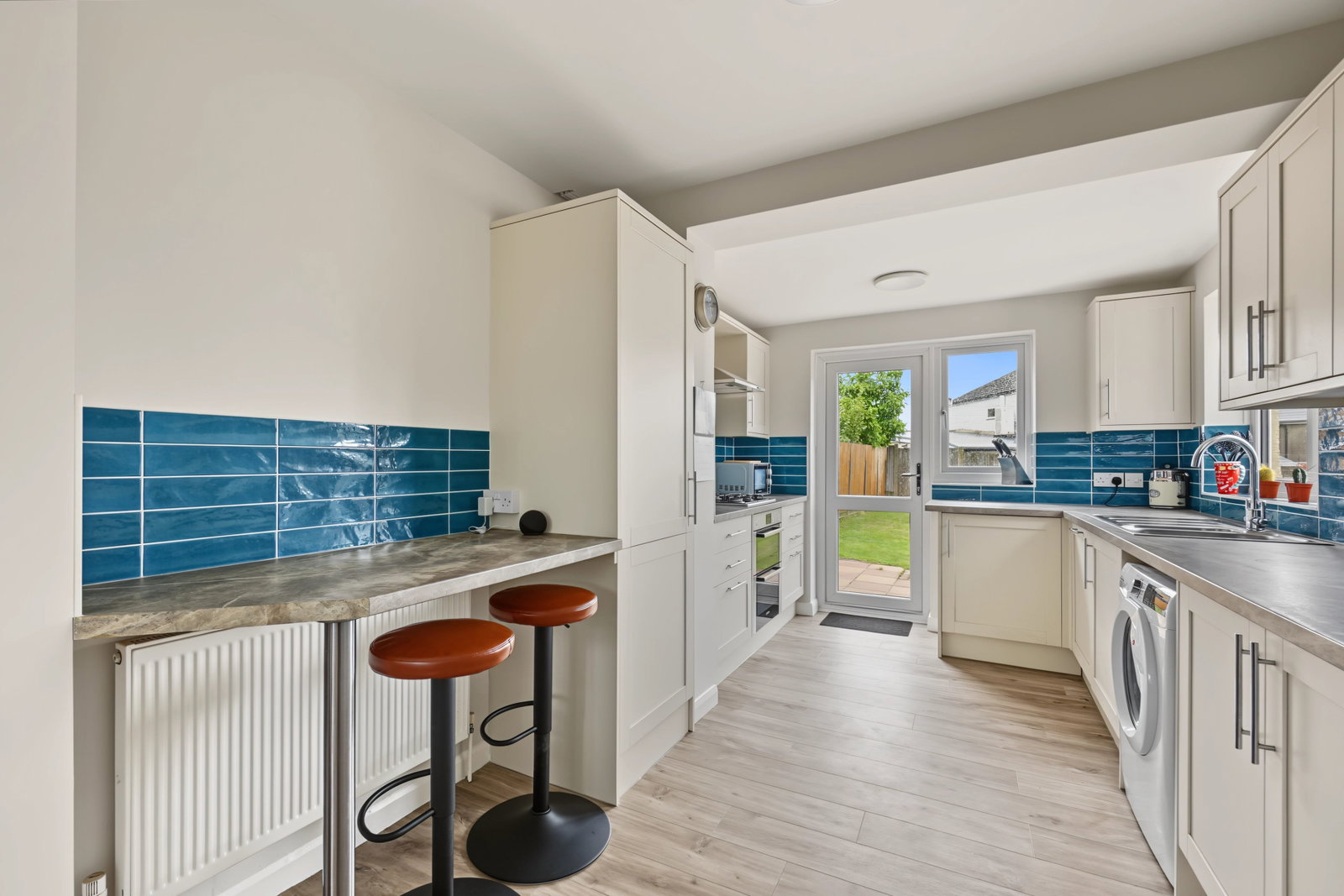 Bungalow for sale in Gillingham, Grange Road, Gillingham, ME7 2TL, 725 m²