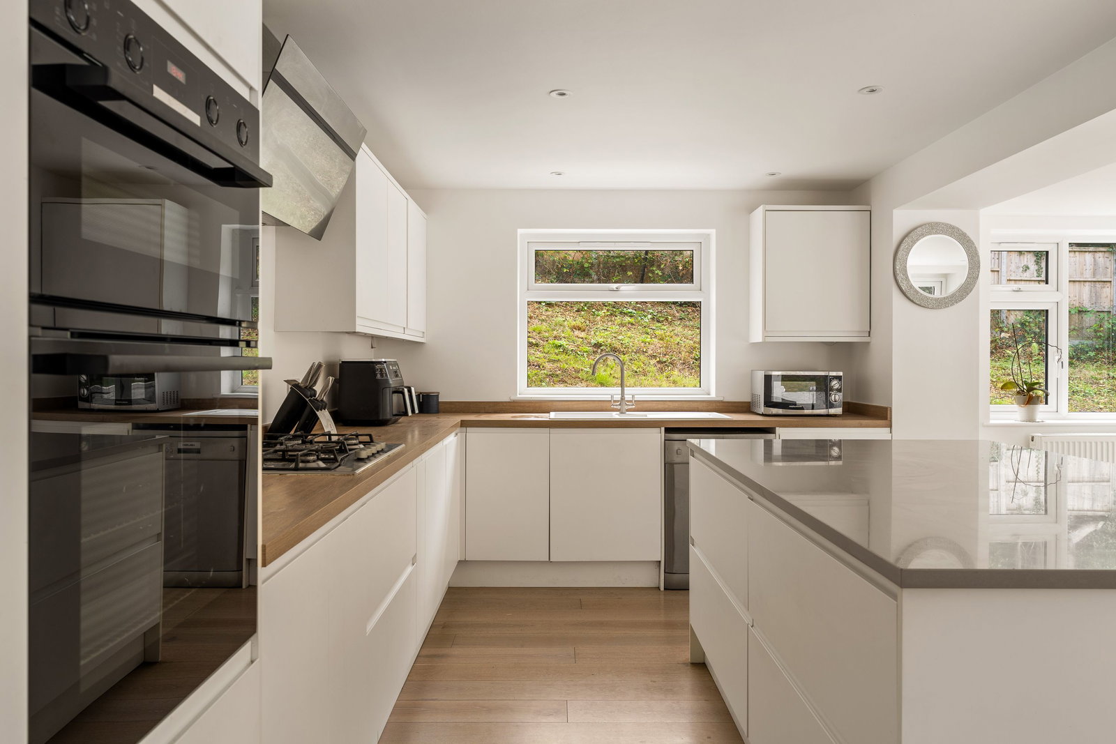 Detached House for sale in East Grinstead, Lake View, Dormans Park