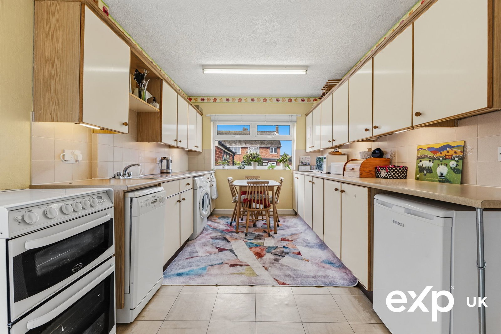 Semi Detached House for sale in Mansfield, Upton Mount, Mansfield, NG19 6NL