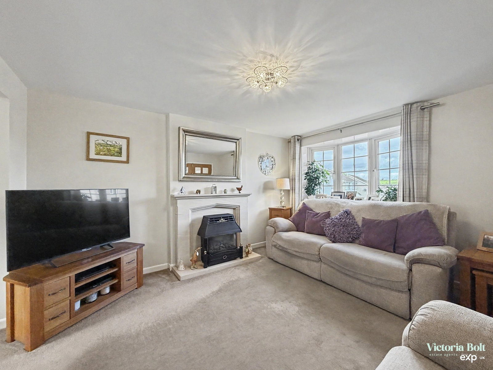 Semi Detached House for sale in Plymouth, Tern Gardens, Plympton, 893 m²