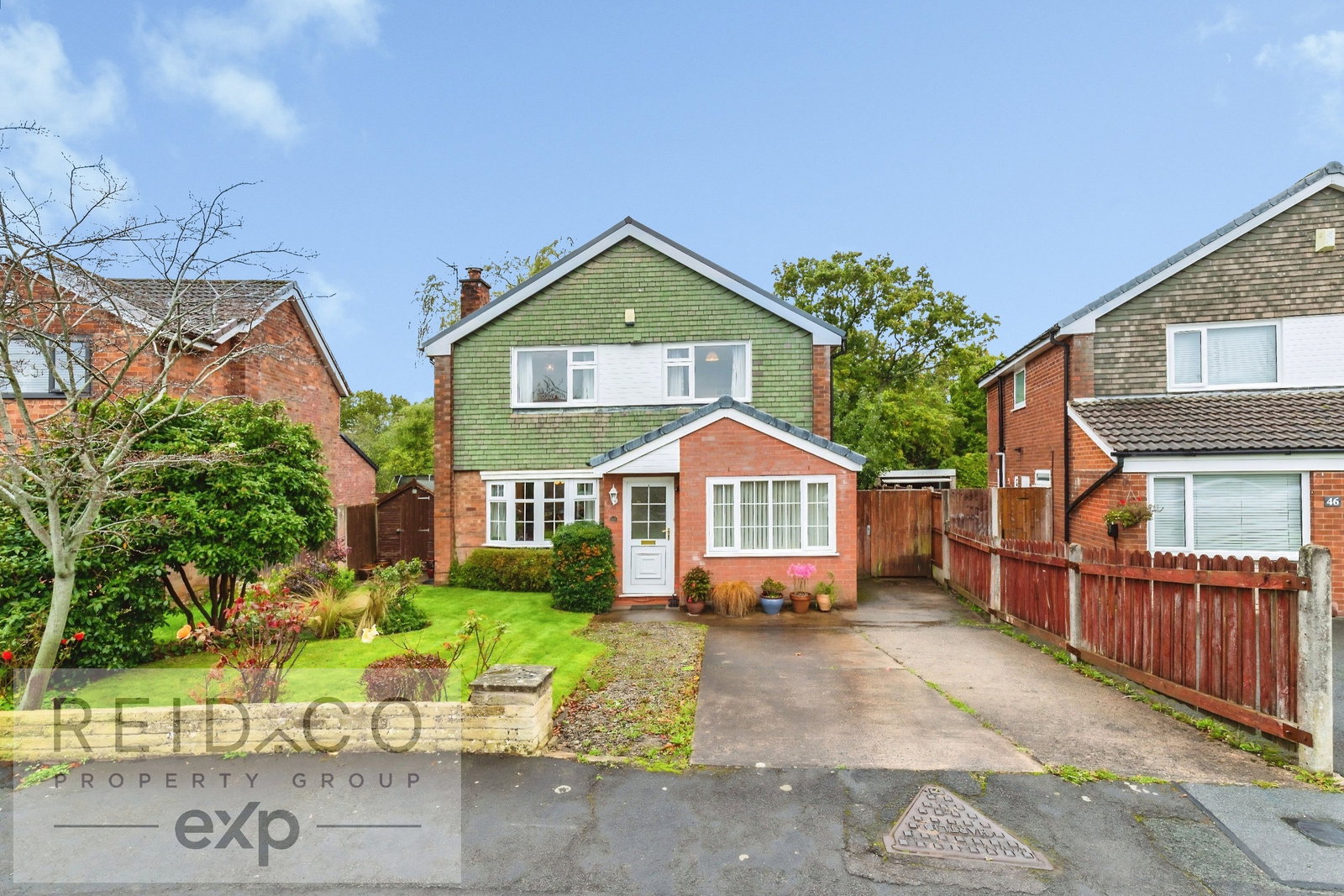 Detached House for sale in Preston, Conway Drive, Fulwood, Preston, PR2 3EP