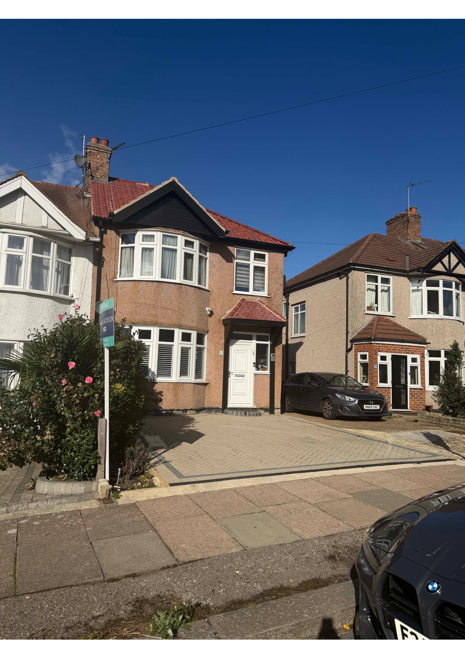 Semi Detached House for sale in Edgware, West Way, Edgware, HA8 9LB, 92 m²