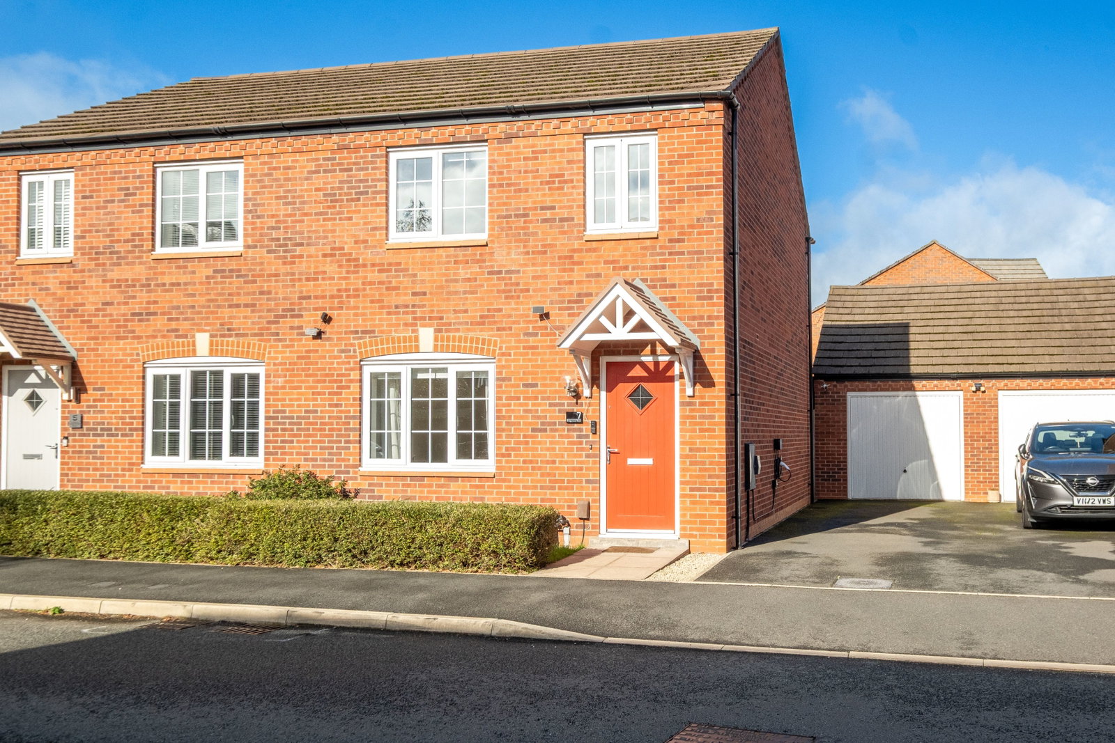 Semi Detached House for sale in Lichfield, 7 Bridgwood Road, Fradley, Lichfield, WS13 8UE, 945 m²